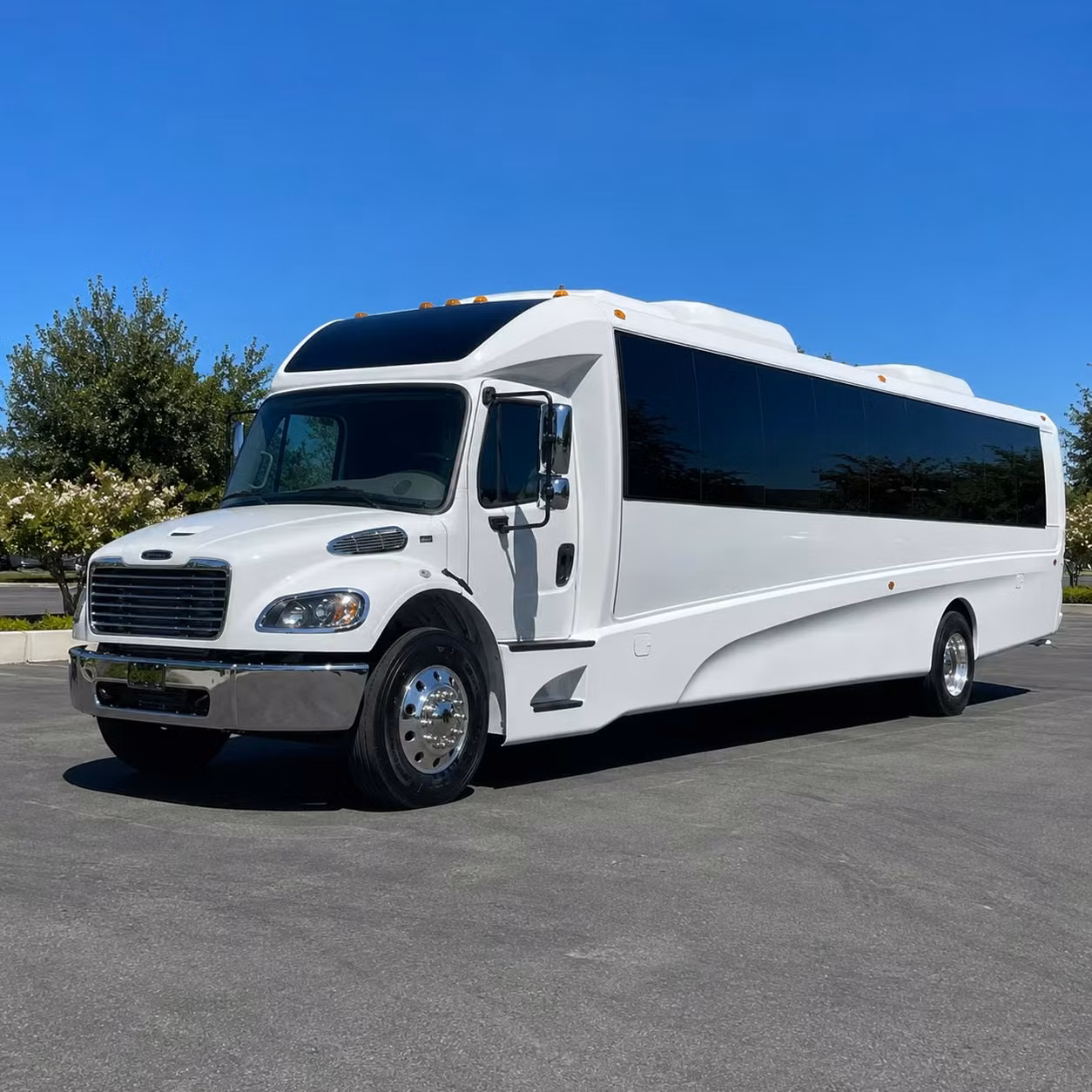 25 passenger minibus