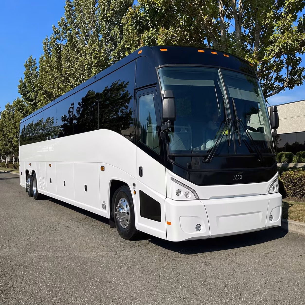 kennewick charter bus rental exterior