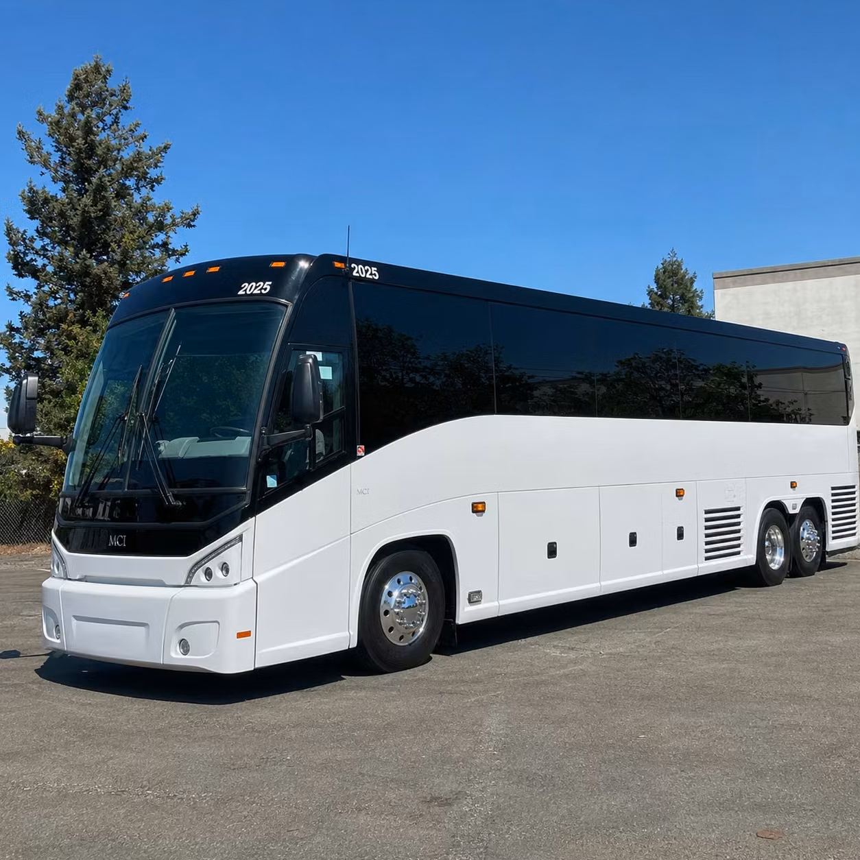 shuttle buses for sunday services and weekly church gatherings in kennewick
