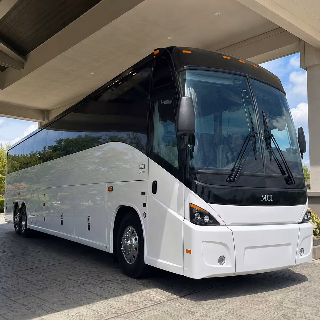 we help you compare airport shuttle options for kennewick business travelers